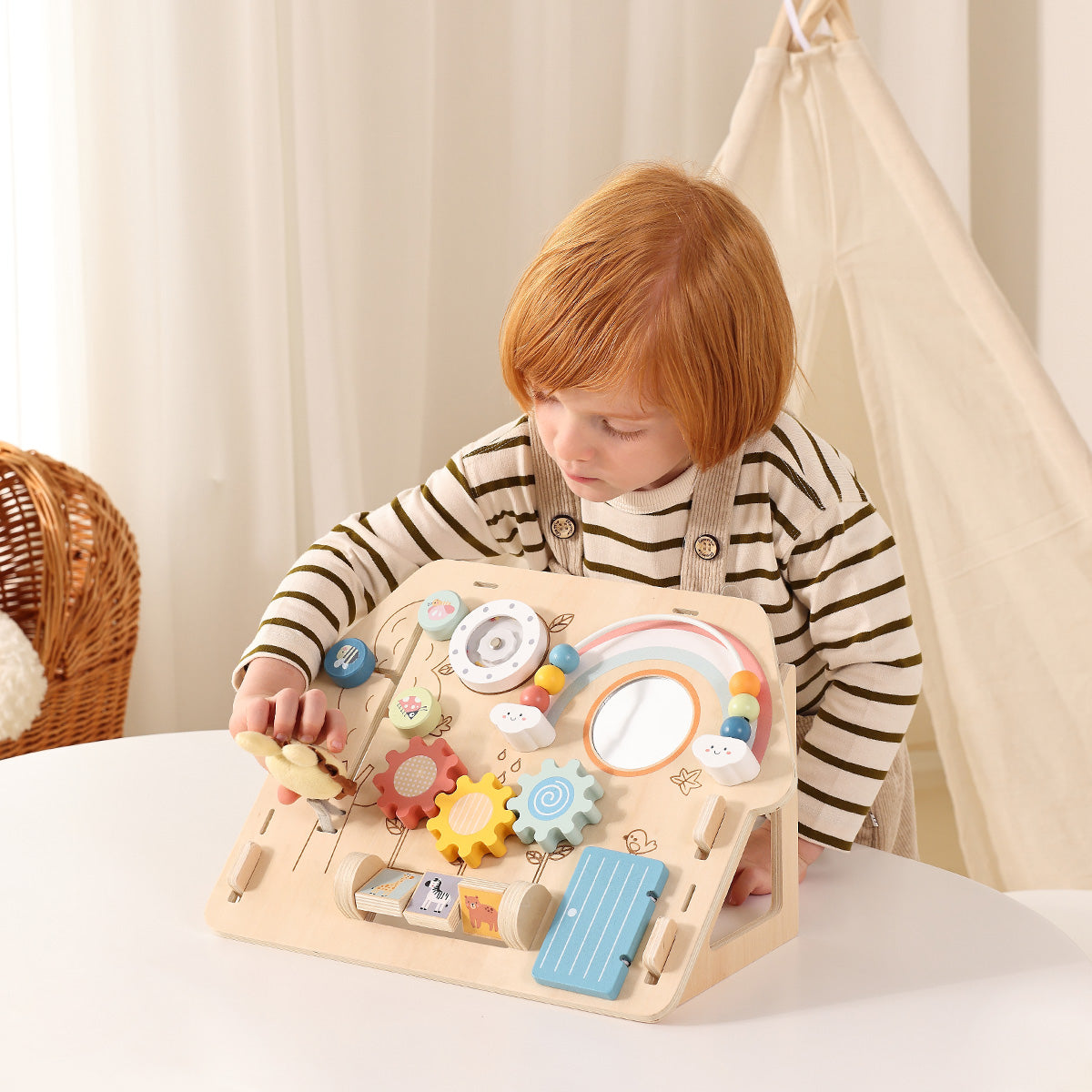 2-in-1 Activity Board